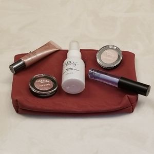 Makeup goody bag💄💋